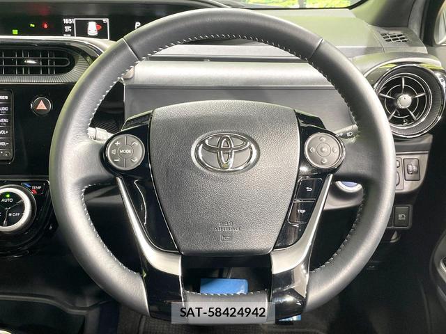 Toyota AQUA 2019-03 8817255-10