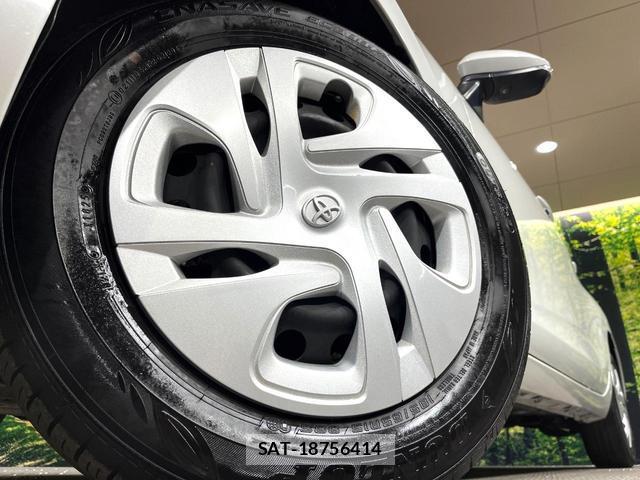 Toyota AQUA 2023-08 8817678-12