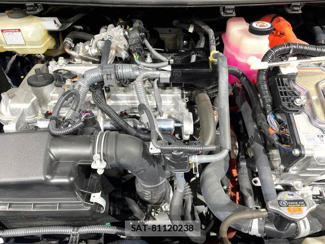 Toyota AQUA 2019-09 8817687-17