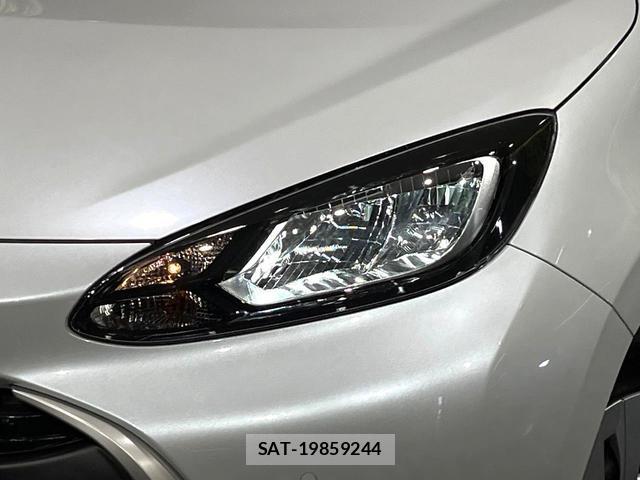 Toyota AQUA 2025-02 8817693-11