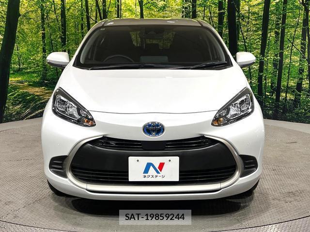 Toyota AQUA 2025-02 8817693-13