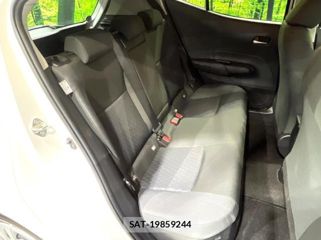 Toyota AQUA 2025-02 8817693-8