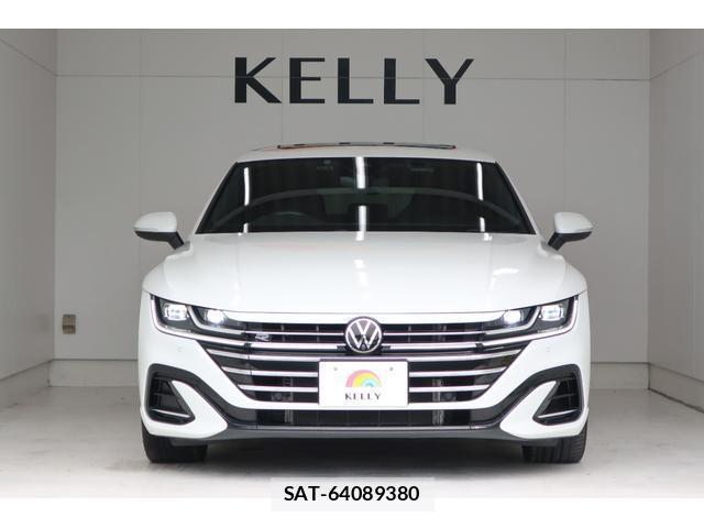 VolksWagen ARTEON 2023-08 8812106-0