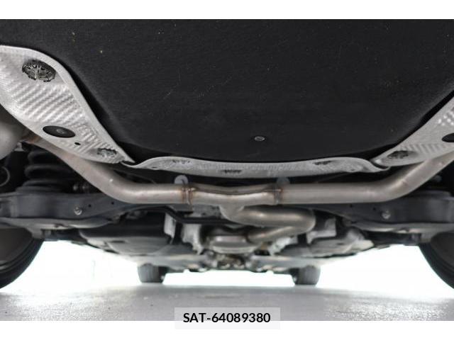 VolksWagen ARTEON 2023-08 8812106-18