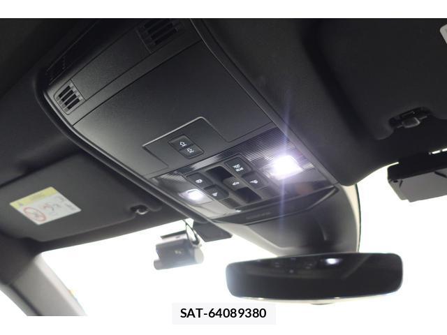 VolksWagen ARTEON 2023-08 8812106-2