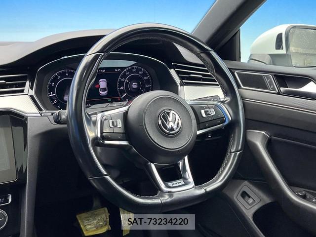 VolksWagen ARTEON 2018-02 8812277-10