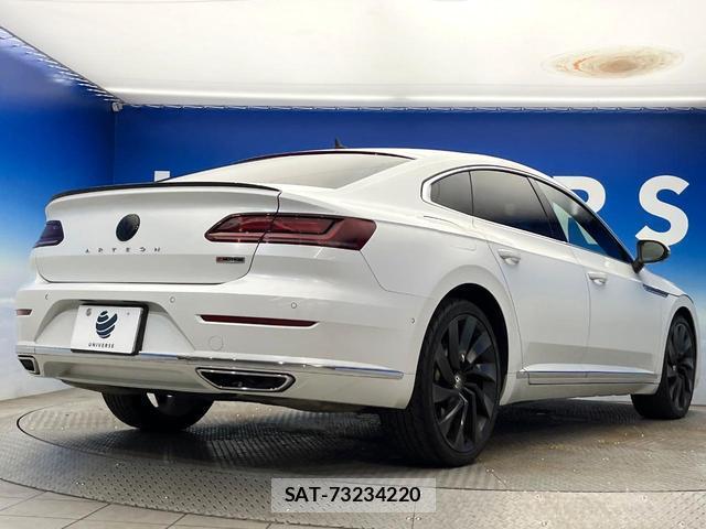 VolksWagen ARTEON 2018-02 8812277-18