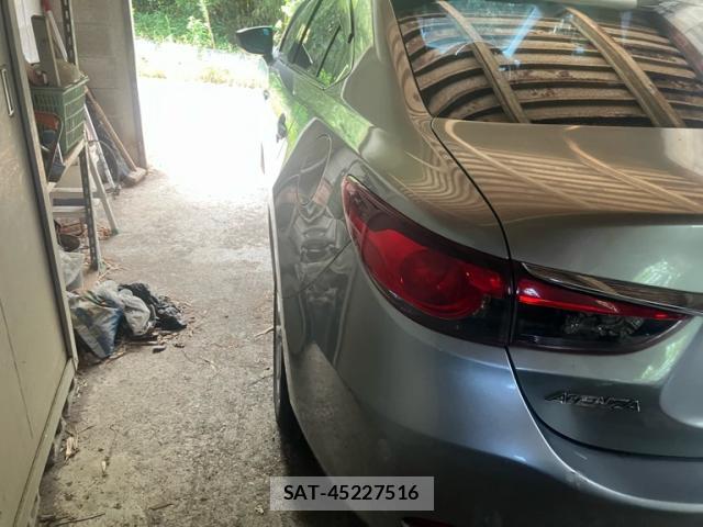 Mazda ATENZA 2012-11 8813669-3