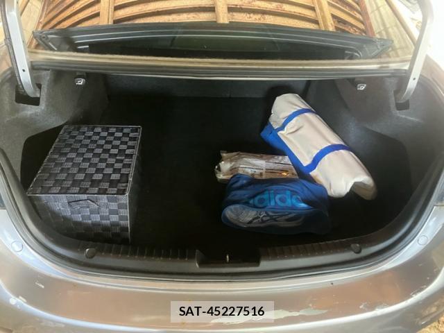 Mazda ATENZA 2012-11 8813669-8