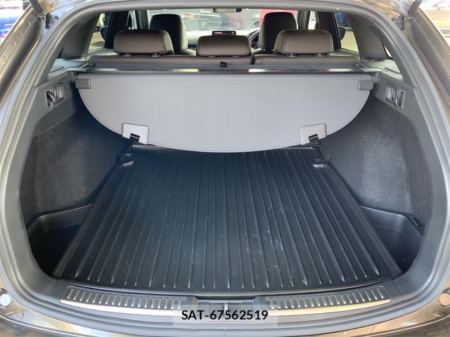 Mazda ATENZA WAGON 2018-09 8813021-16