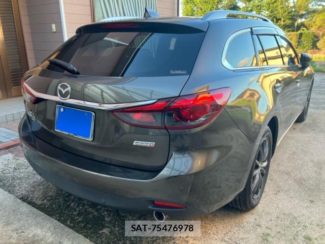 Mazda ATENZA WAGON 2017-03 8813389-13