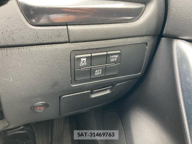 Mazda ATENZA WAGON 2013-09 8816098-16