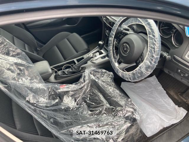 Mazda ATENZA WAGON 2013-09 8816098-6