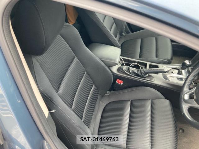 Mazda ATENZA WAGON 2013-09 8816098-8
