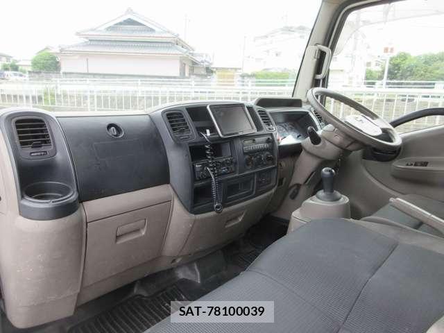 Nissan ATLAS 2014-02 8816951-17