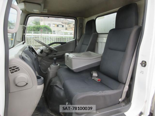 Nissan ATLAS 2014-02 8816951-18