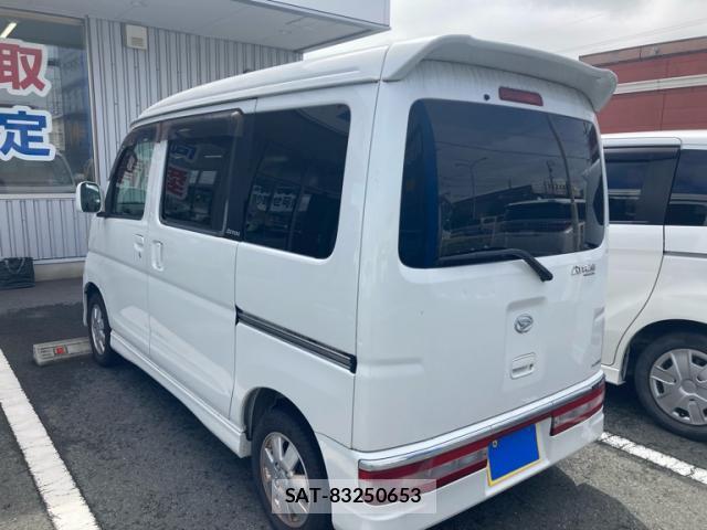Daihatsu ATRAI WAGON 2007-09 8813013-2