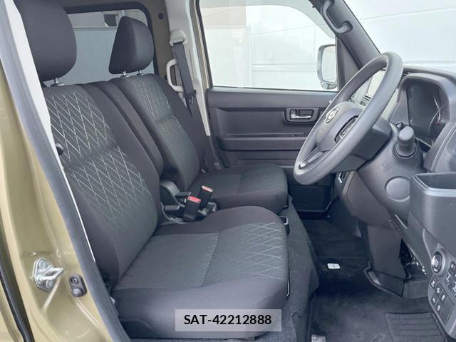 Daihatsu ATRAI 2023-10 8812237-7