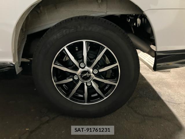 Daihatsu ATRAI 2023-10 8813561-4