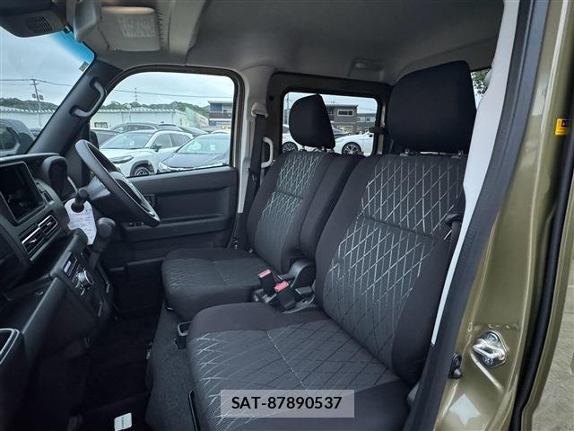 Daihatsu ATRAI 2026-02 8814726-4