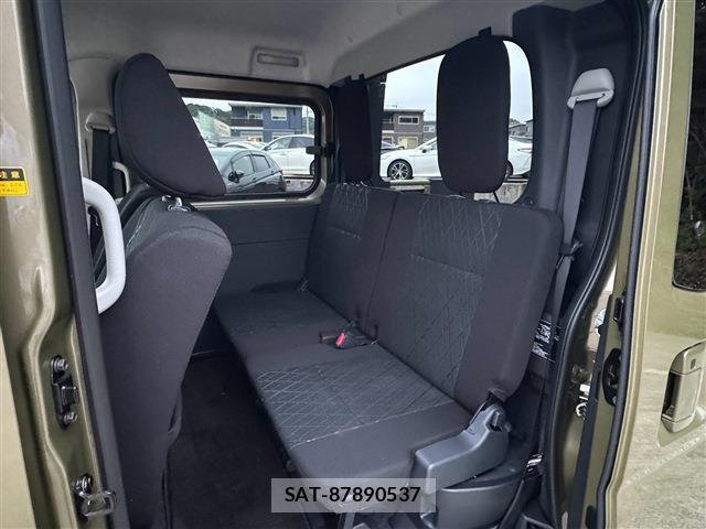 Daihatsu ATRAI 2026-02 8814726-5