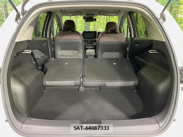 Nissan AURA 2021-09 8812684-9