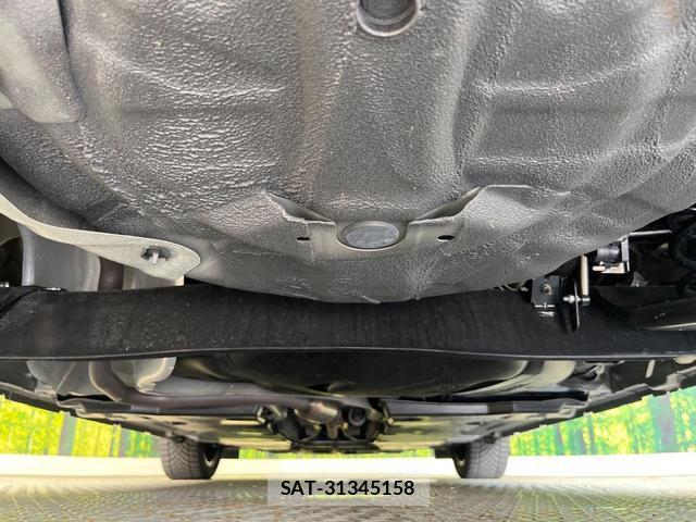 Nissan AURA 2024-12 8814240-18