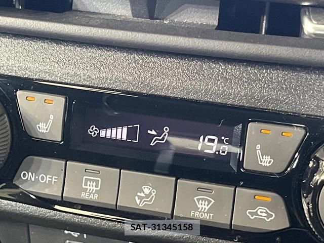Nissan AURA 2024-12 8814240-6