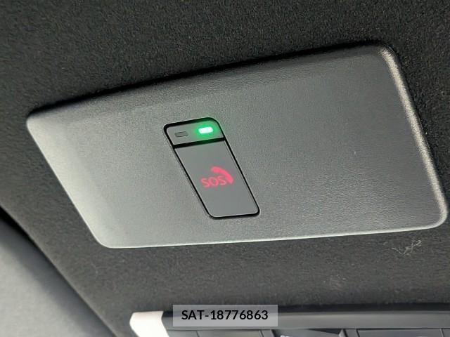 Nissan AURA 2022-08 8815198-13