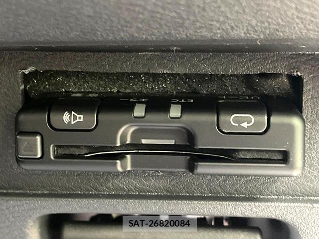 Nissan AURA 2023-06 8815595-6