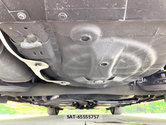 Nissan AURA 2025-04 8815598-18