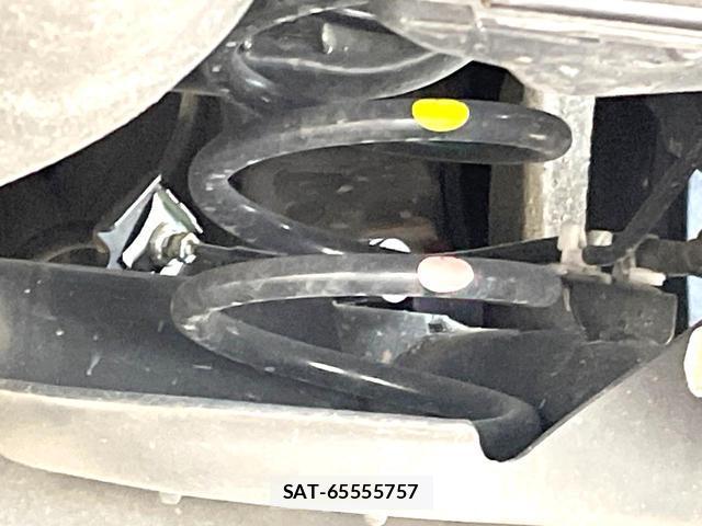 Nissan AURA 2025-04 8815598-19