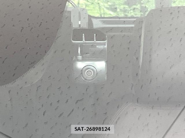 Nissan AURA 2022-08 8816489-6