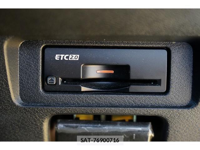 Nissan AURA 2022-02 8817290-10