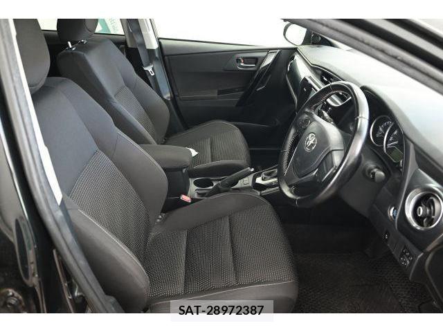 Toyota AURIS 2016-05 8816057-5