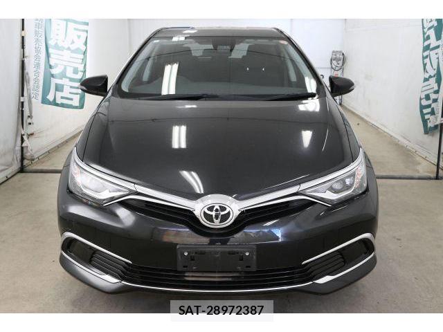 Toyota AURIS 2016-05 8816057-9