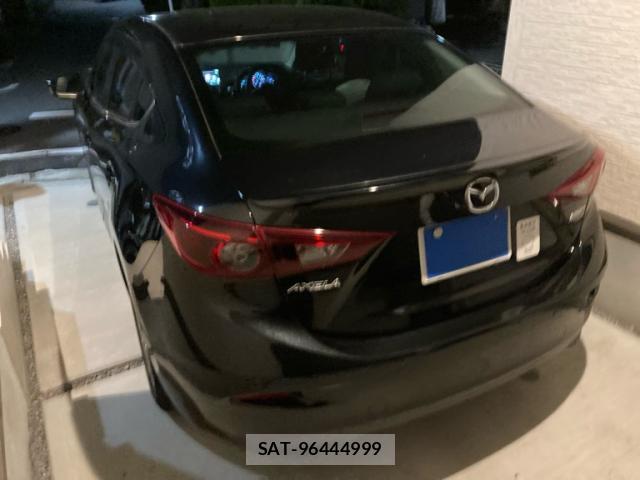 Mazda AXELA HYBRID 2015-12 8816435-13