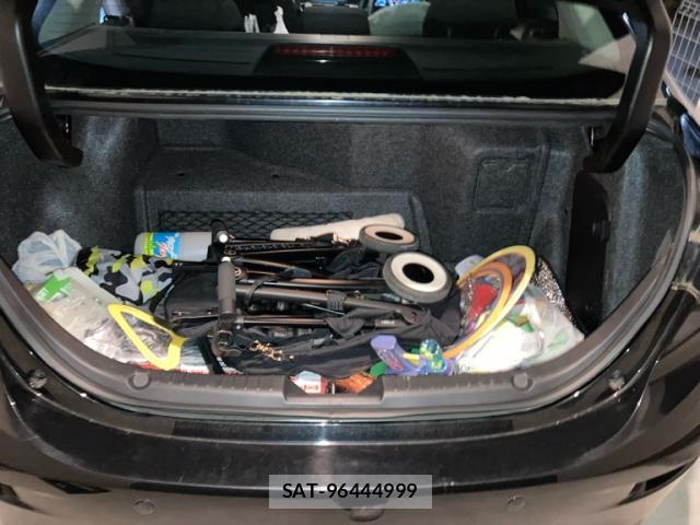 Mazda AXELA HYBRID 2015-12 8816435-9