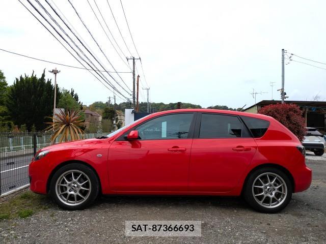 Mazda AXELA SPORT 2007-08 8813741-3