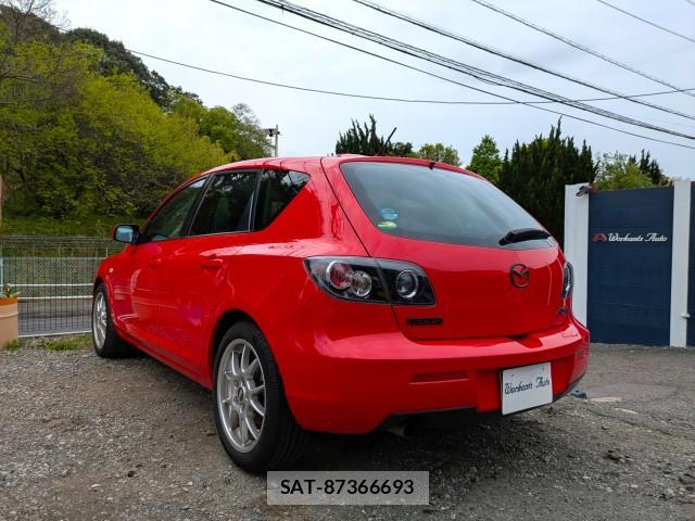 Mazda AXELA SPORT 2007-08 8813741-4