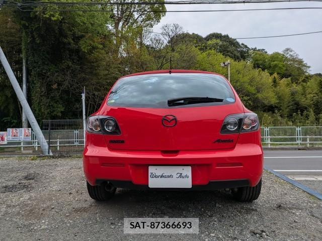 Mazda AXELA SPORT 2007-08 8813741-5