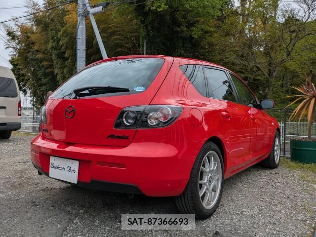 Mazda AXELA SPORT 2007-08 8813741-6