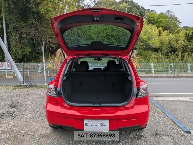 Mazda AXELA SPORT 2007-08 8813741-8