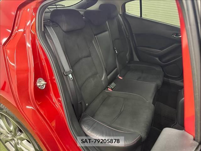 Mazda AXELA SPORT 2016-02 8814130-11