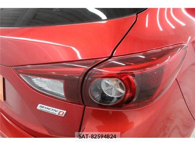 Mazda AXELA SPORT 2015-09 8814316-18