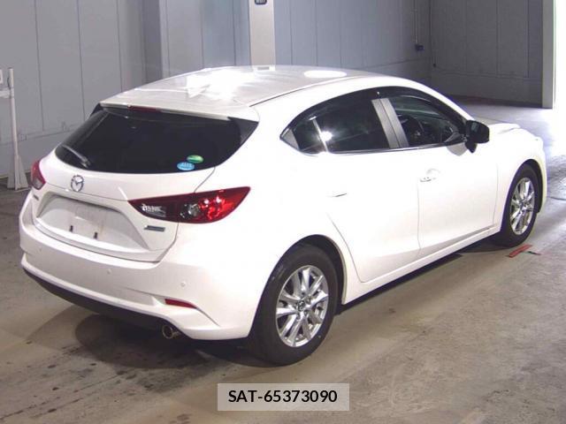 Mazda AXELA SPORT 2018-08 8816121-1