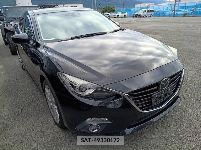 Mazda AXELA SPORT 2014-08 8817141-3