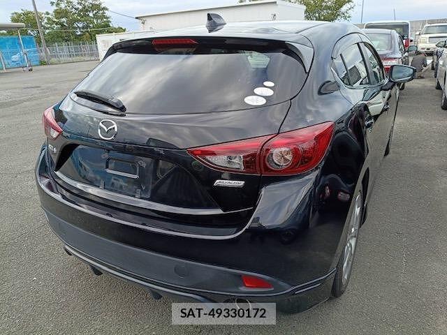 Mazda AXELA SPORT 2014-08 8817141-4