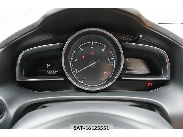 Mazda AXELA SPORT 2017-09 8817280-13