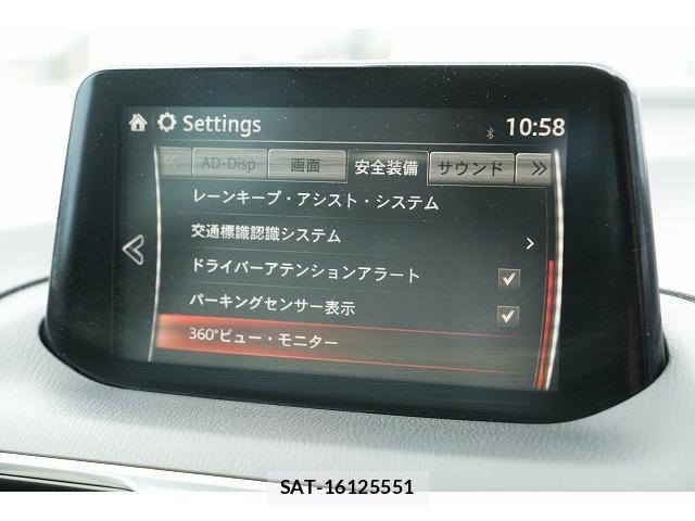 Mazda AXELA SPORT 2017-09 8817280-19